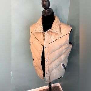 Vintage 80s Woolrich Tan Puffer Vest Men’s Medium